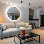Residenz Boutique شقة فندقية 4*