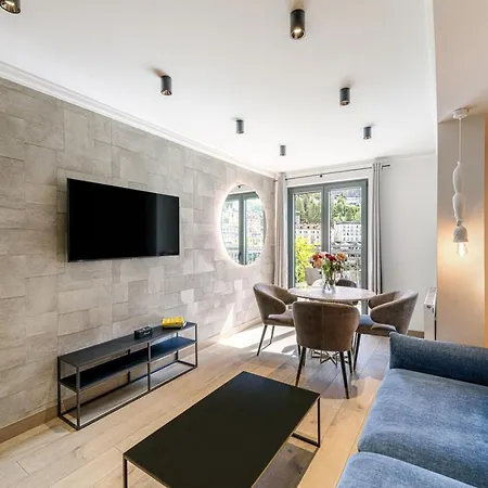 Residenz Aparthotel 4*